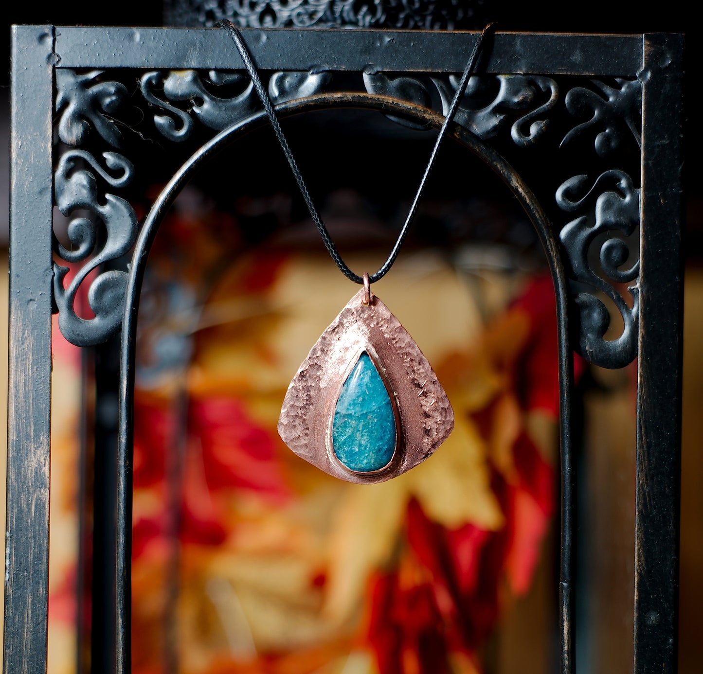 Pendentif Cuivre et Apatite bleue